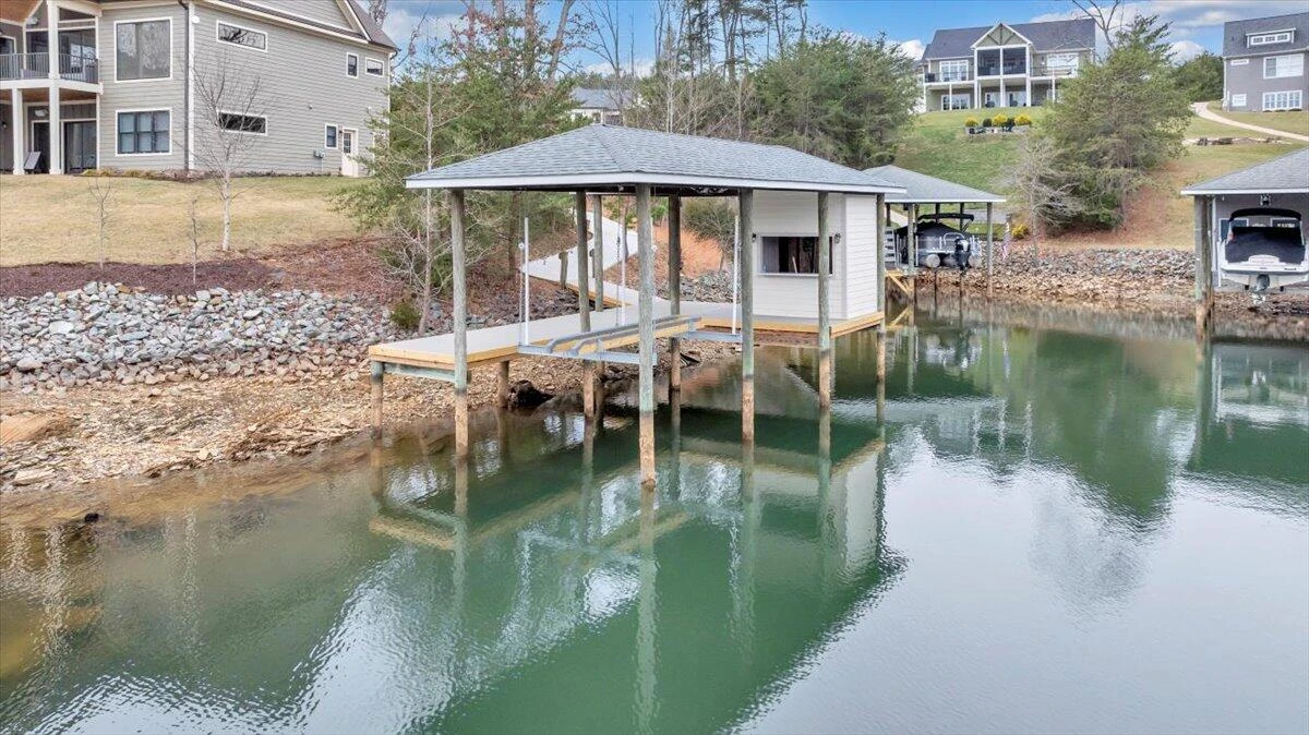 639 Compass Cove CIR - Photo 116