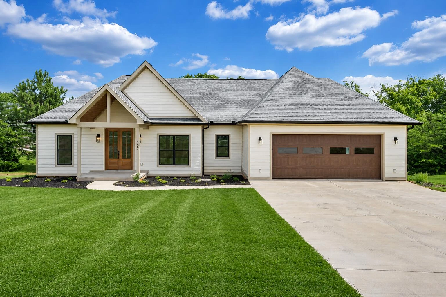 639 Compass Cove CIR - Photo 4