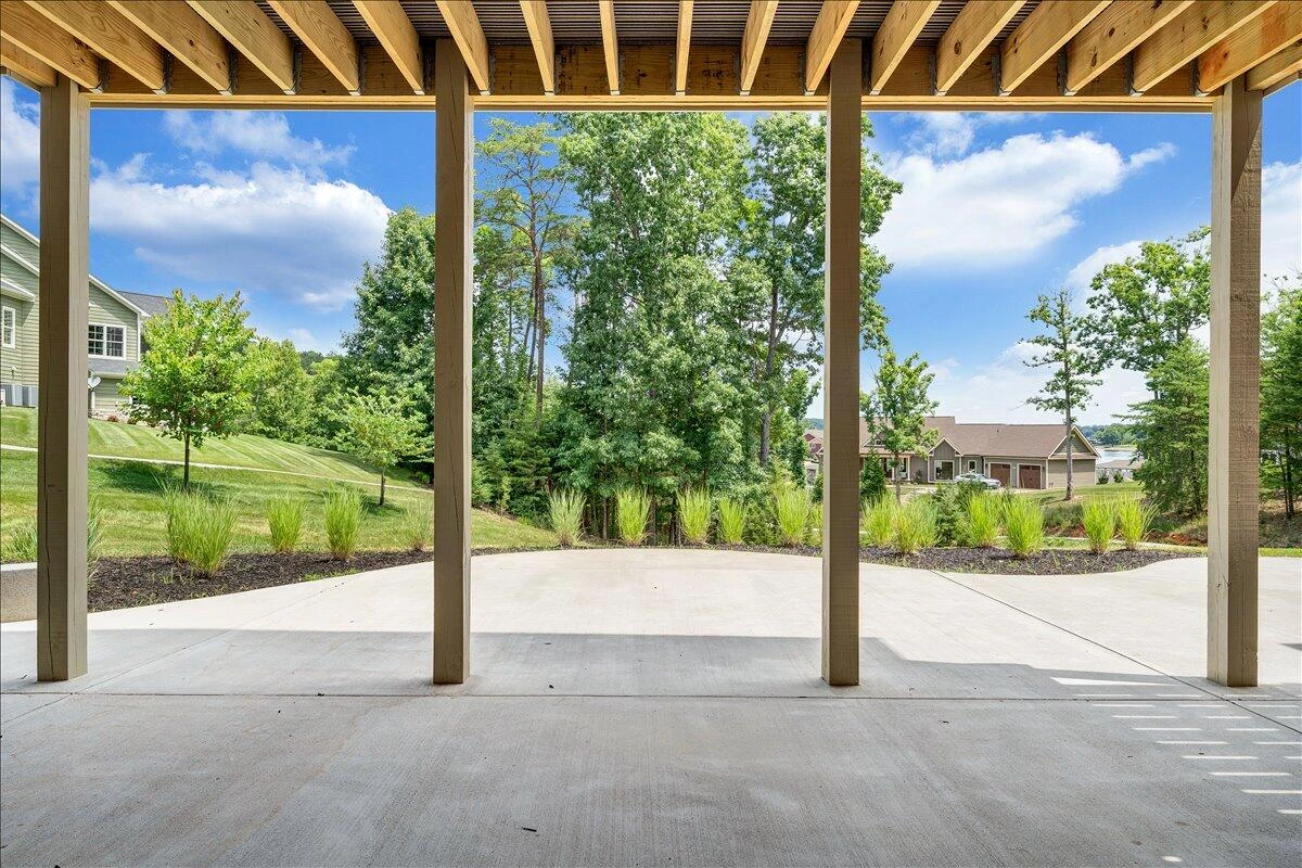 639 Compass Cove CIR - Photo 79
