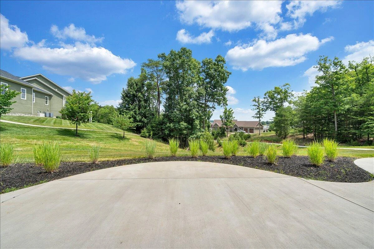 639 Compass Cove CIR - Photo 80
