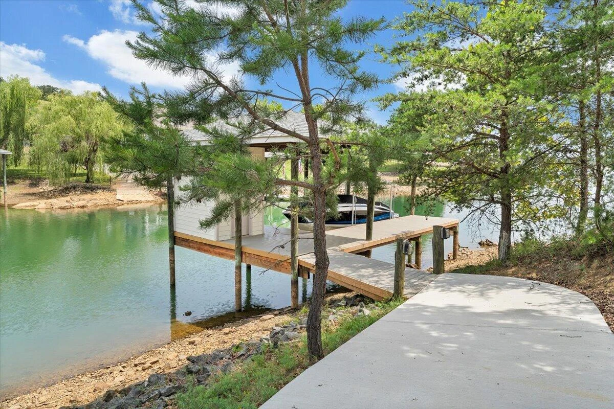 639 Compass Cove CIR - Photo 88