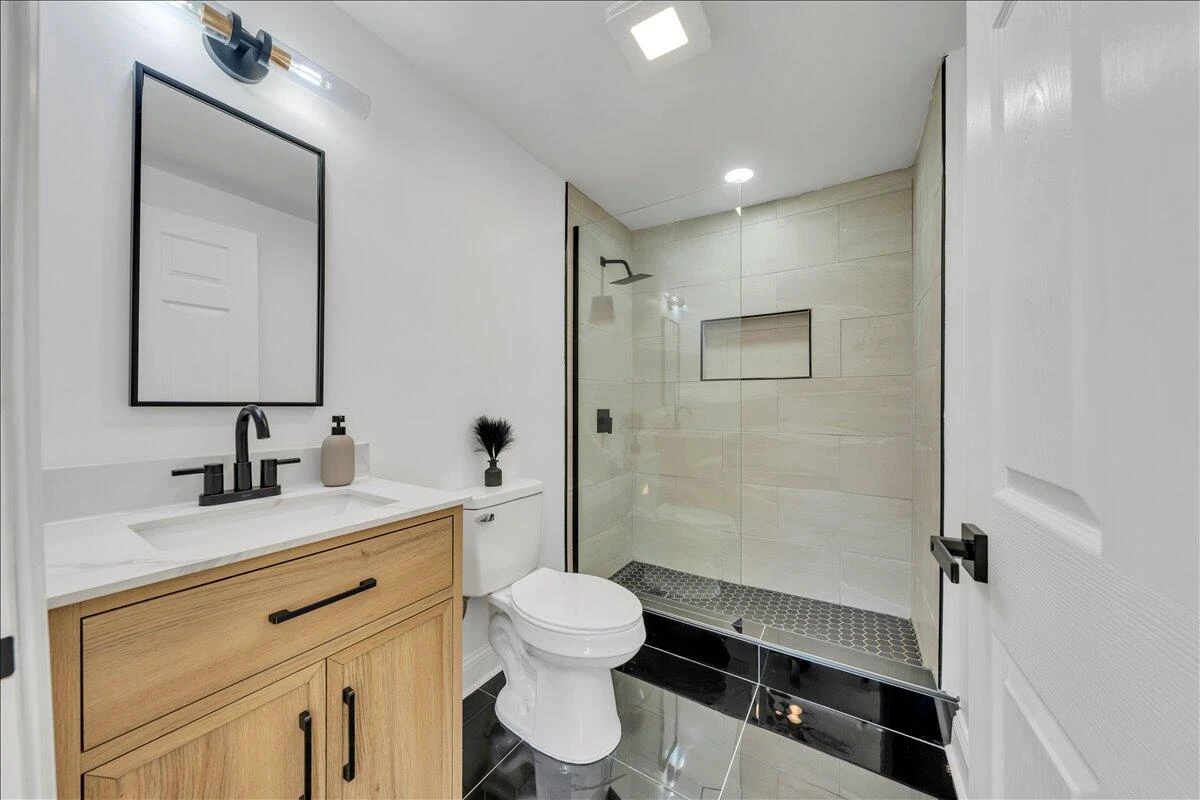 501 5th ST - Photo 18