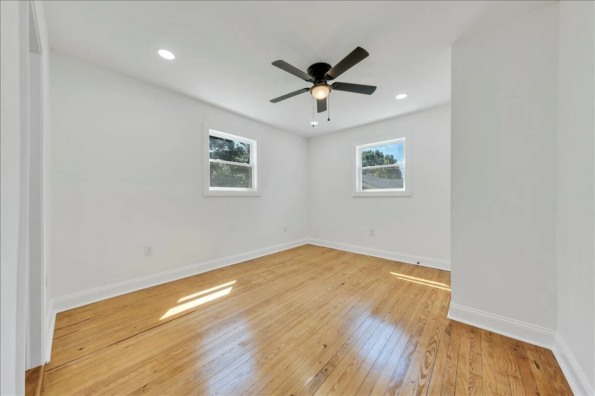 501 5th ST - Photo 20