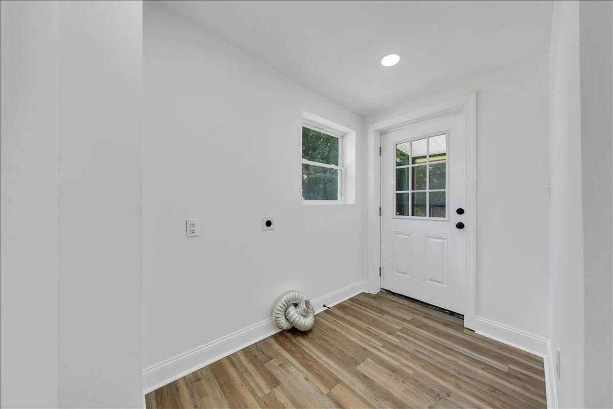 501 5th ST - Photo 29