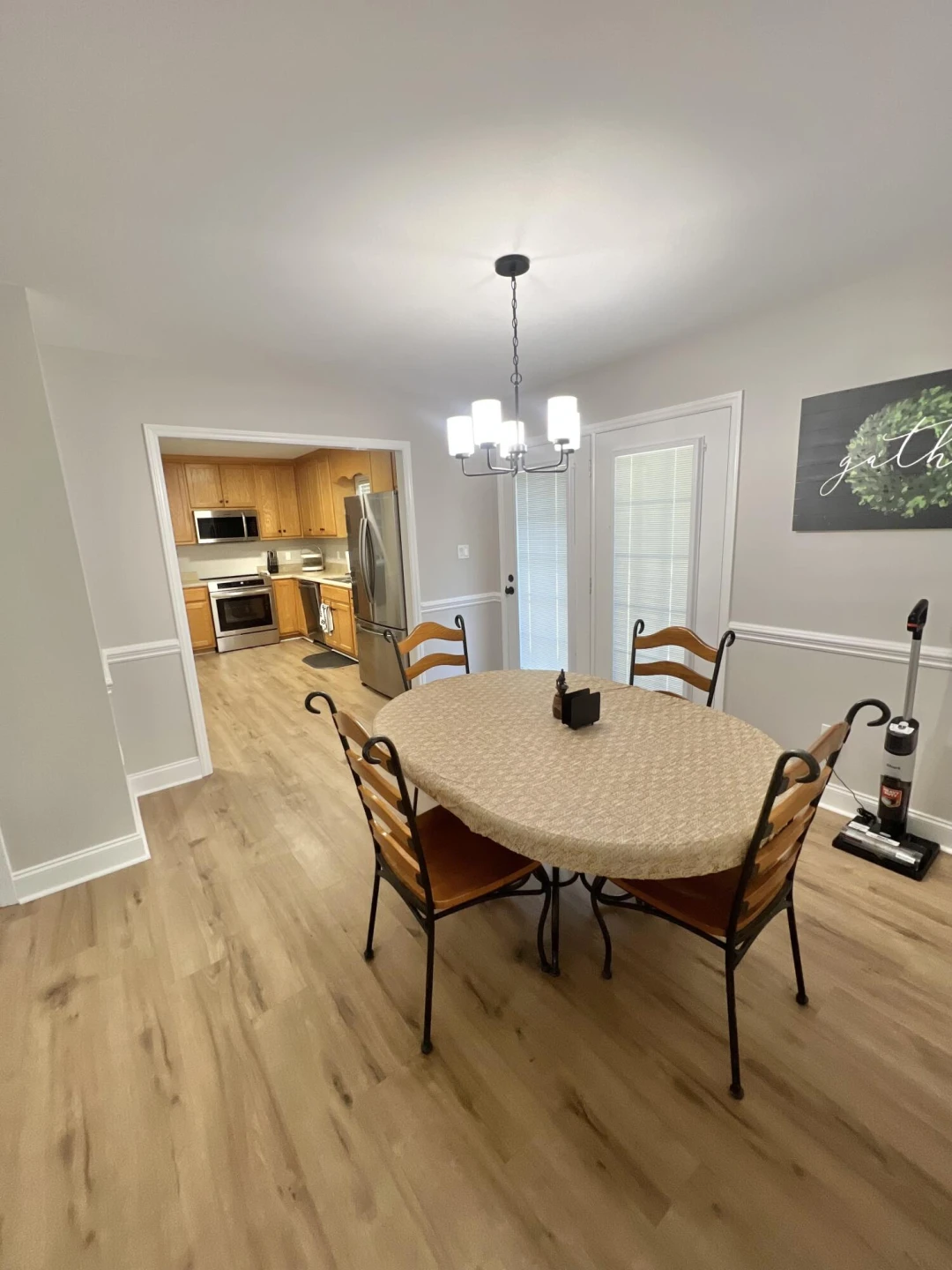 20 Victoria CT - Photo 8