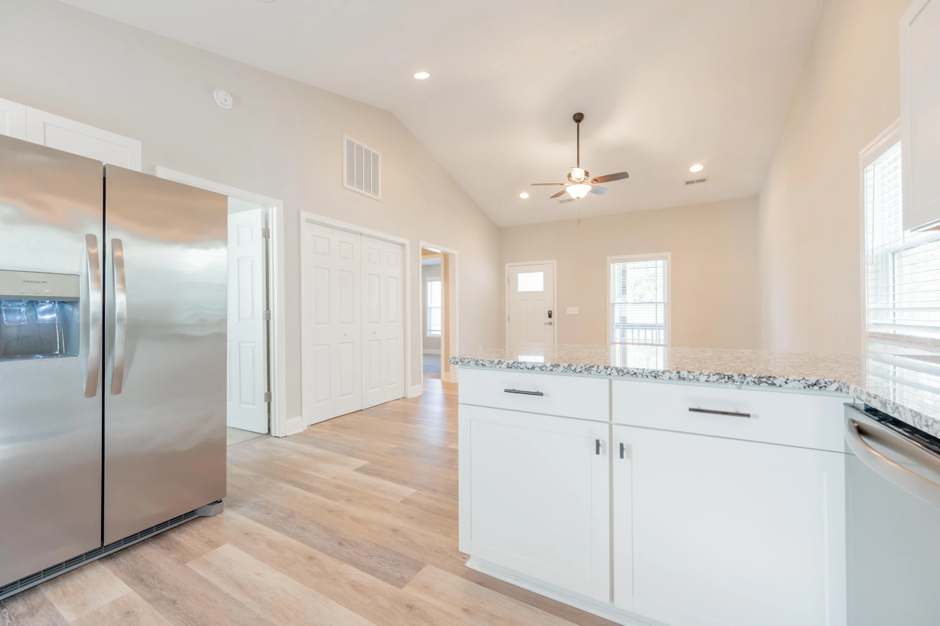 1443 Varnell AVE NE - Photo 18
