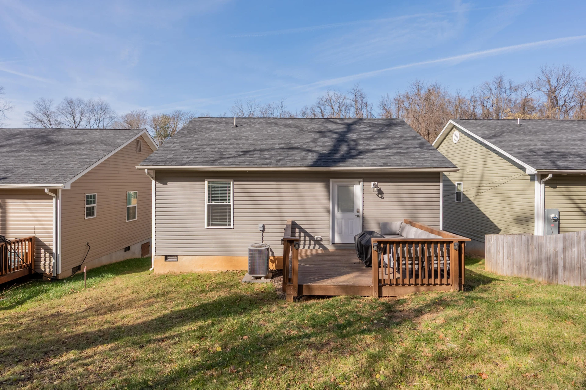1443 Varnell AVE NE - Photo 32