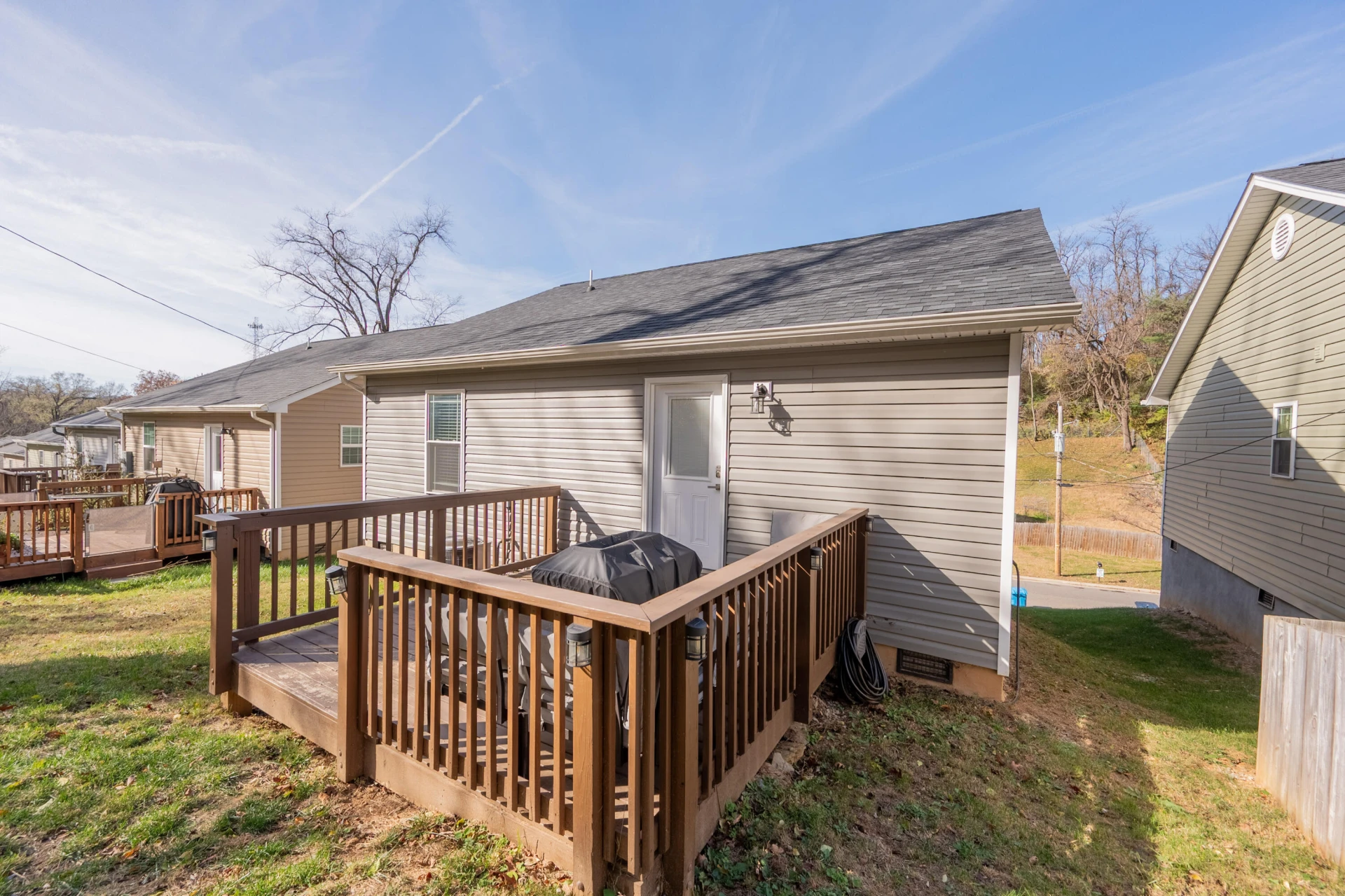 1443 Varnell AVE NE - Photo 34