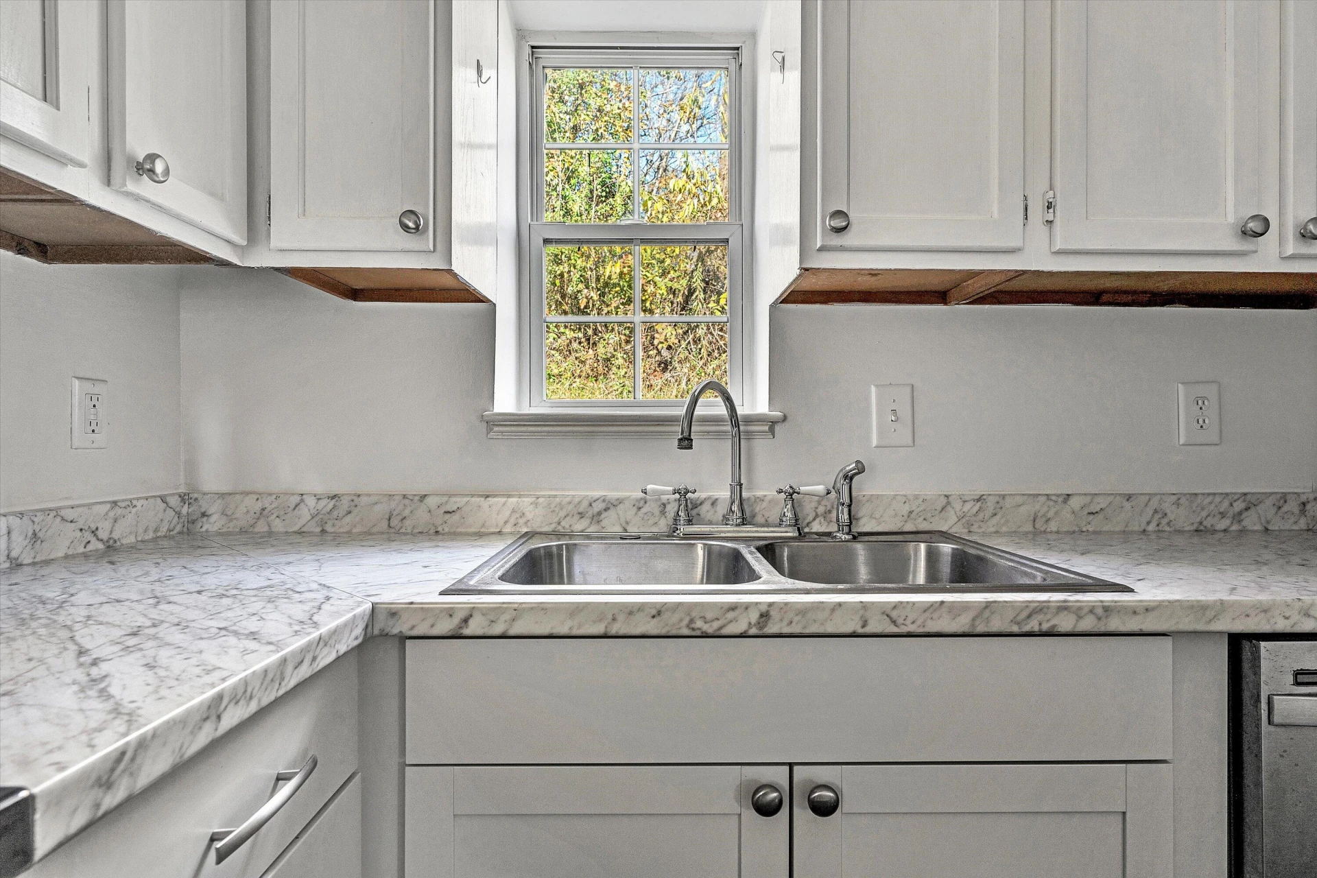 39 Maple AVE - Photo 20