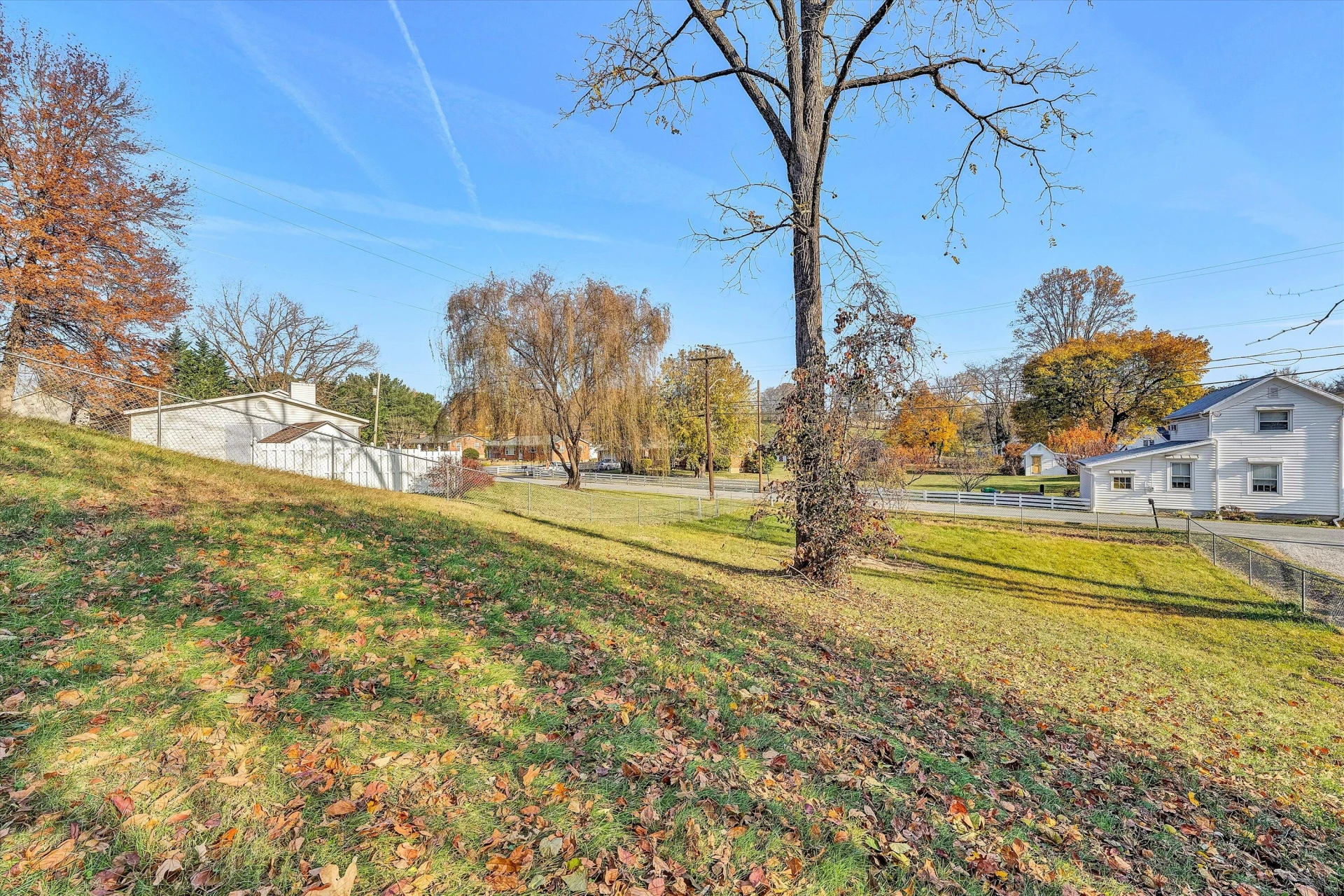 39 Maple AVE - Photo 33