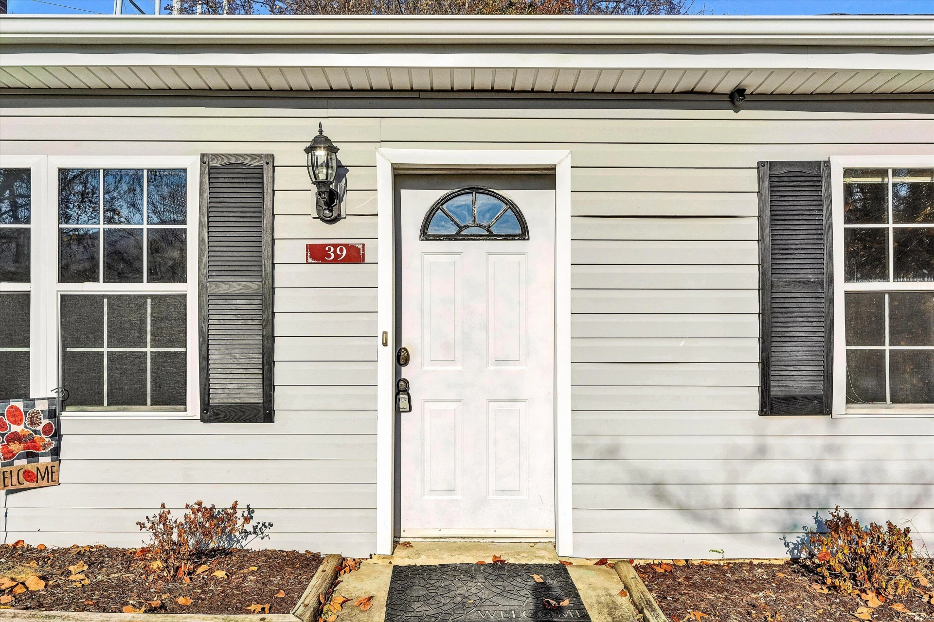 39 Maple AVE - Photo 6