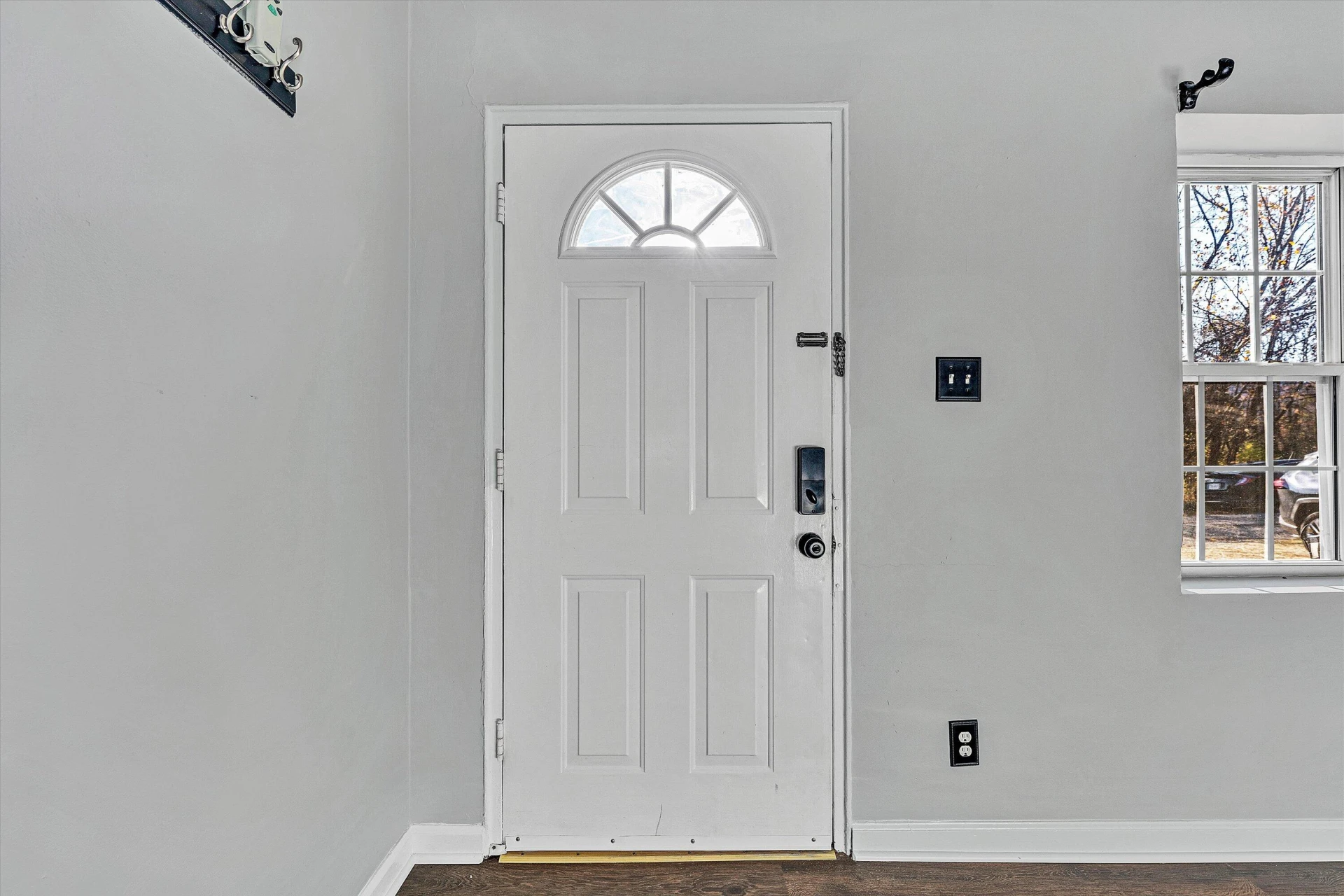 39 Maple AVE - Photo 7