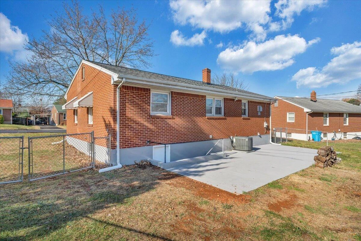 5001 Hazelridge RD NW - Photo 29