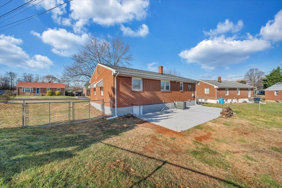 5001 Hazelridge RD NW - Photo 30