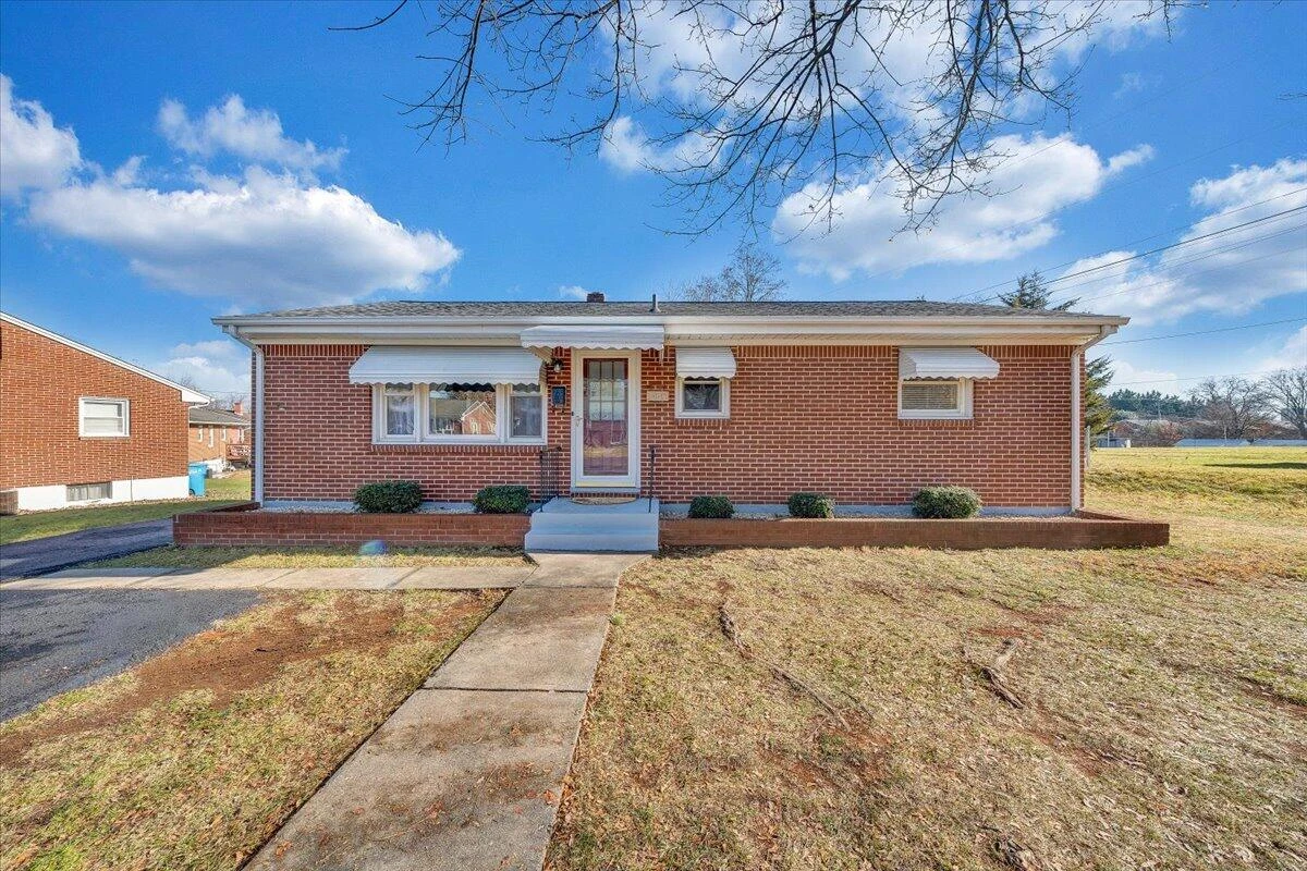 5001 Hazelridge RD NW - Photo 35