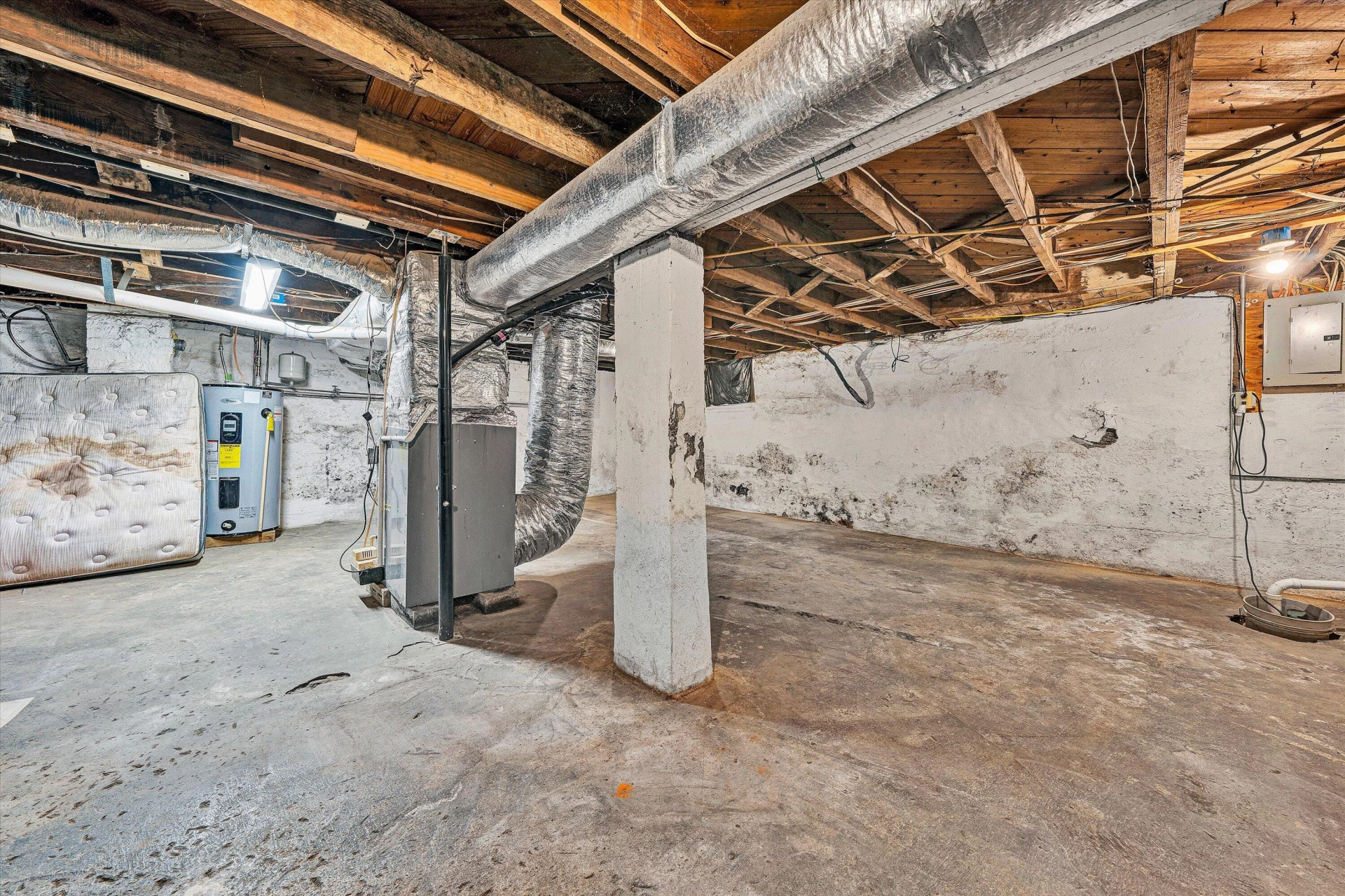 2802 10Th ST NW - Photo 24