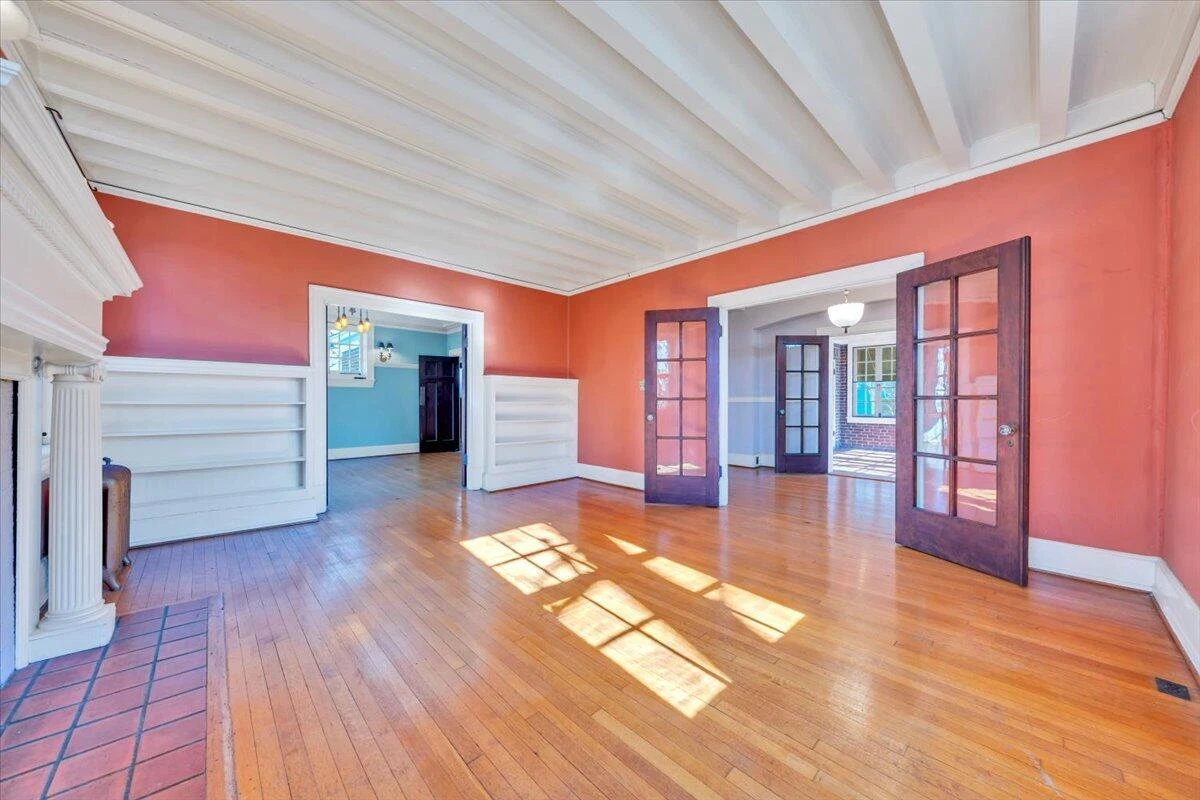 415 Allison AVE SW - Photo 17
