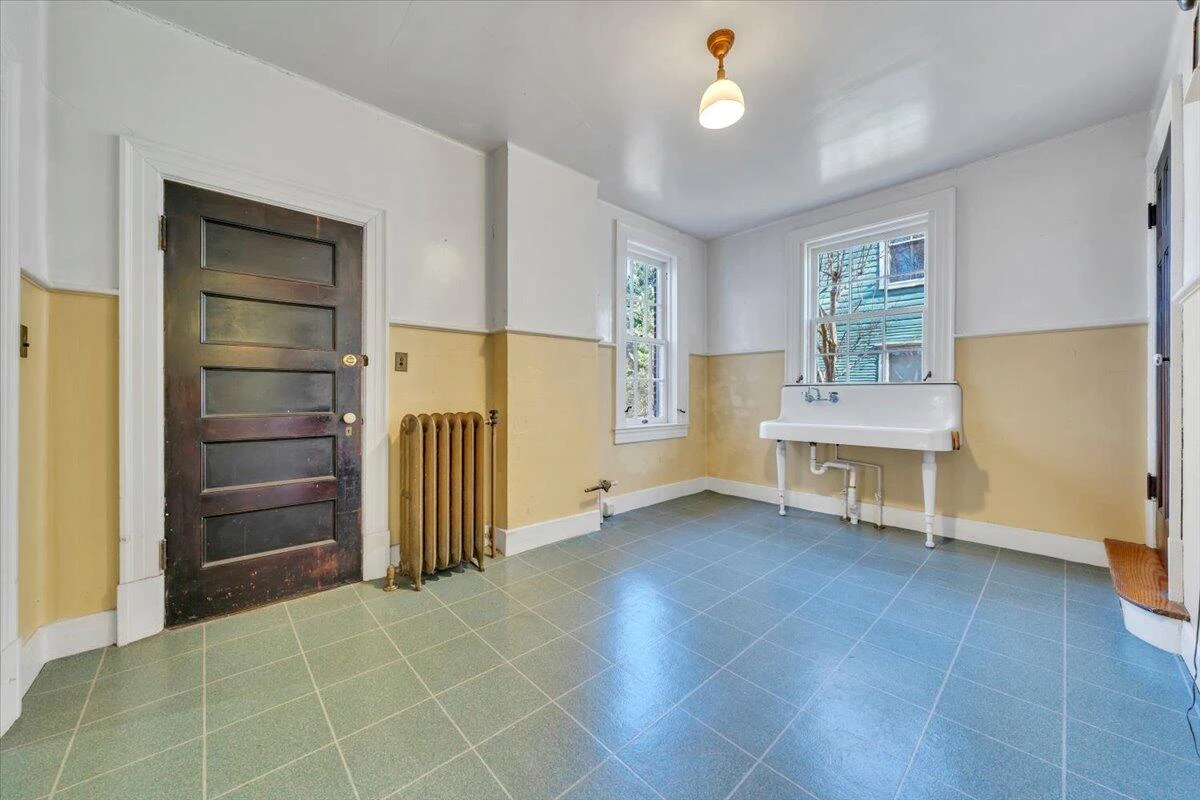 415 Allison AVE SW - Photo 25