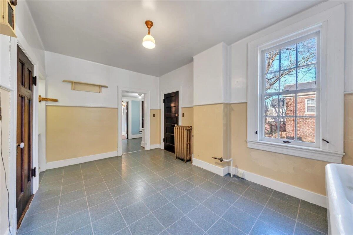 415 Allison AVE SW - Photo 28