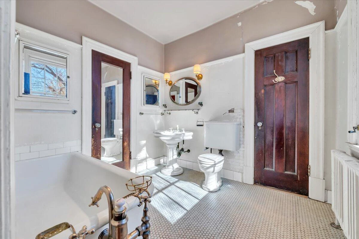 415 Allison AVE SW - Photo 57