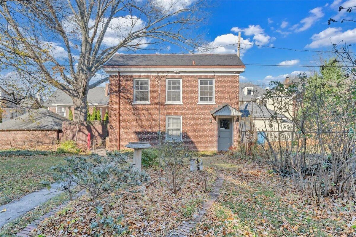 415 Allison AVE SW - Photo 71