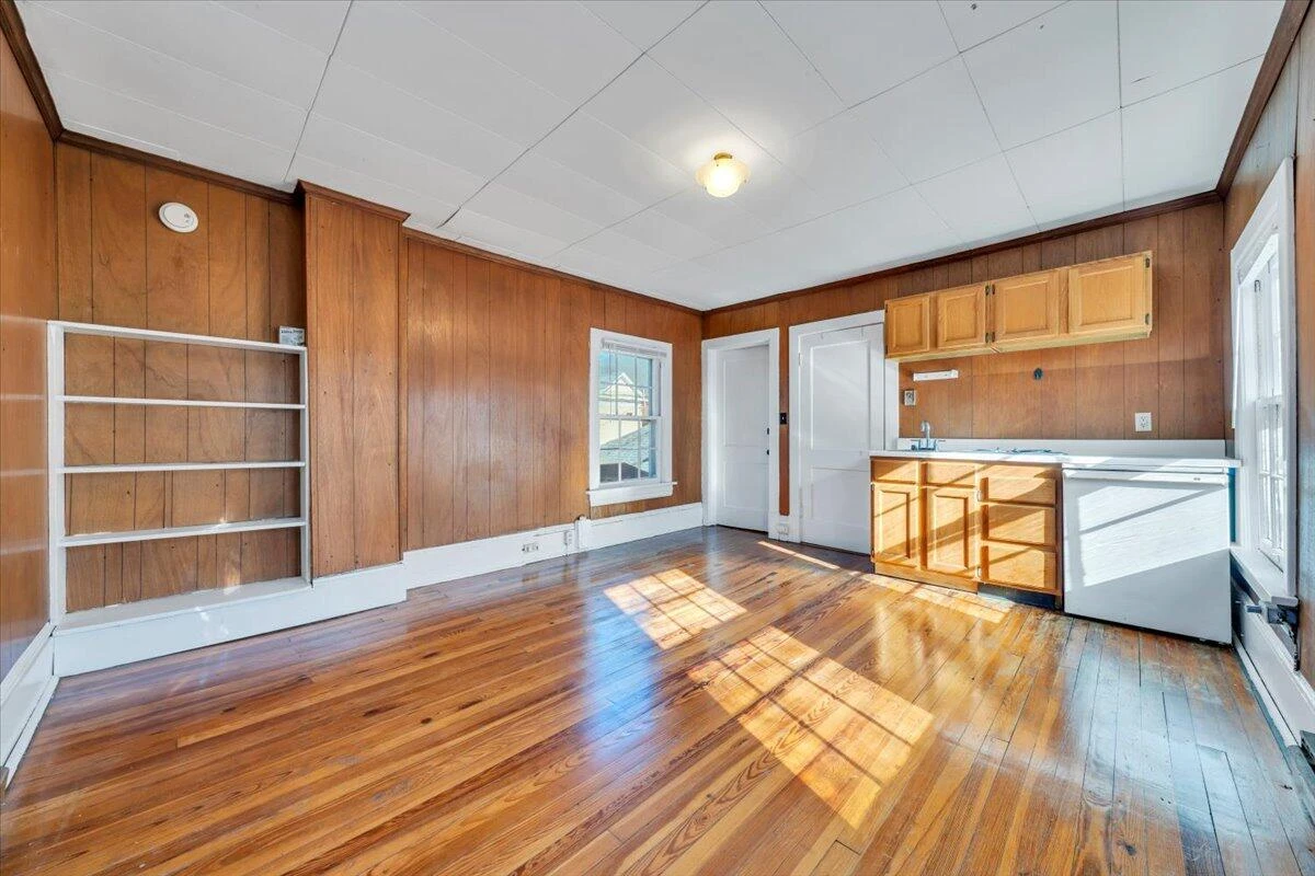 415 Allison AVE SW - Photo 76