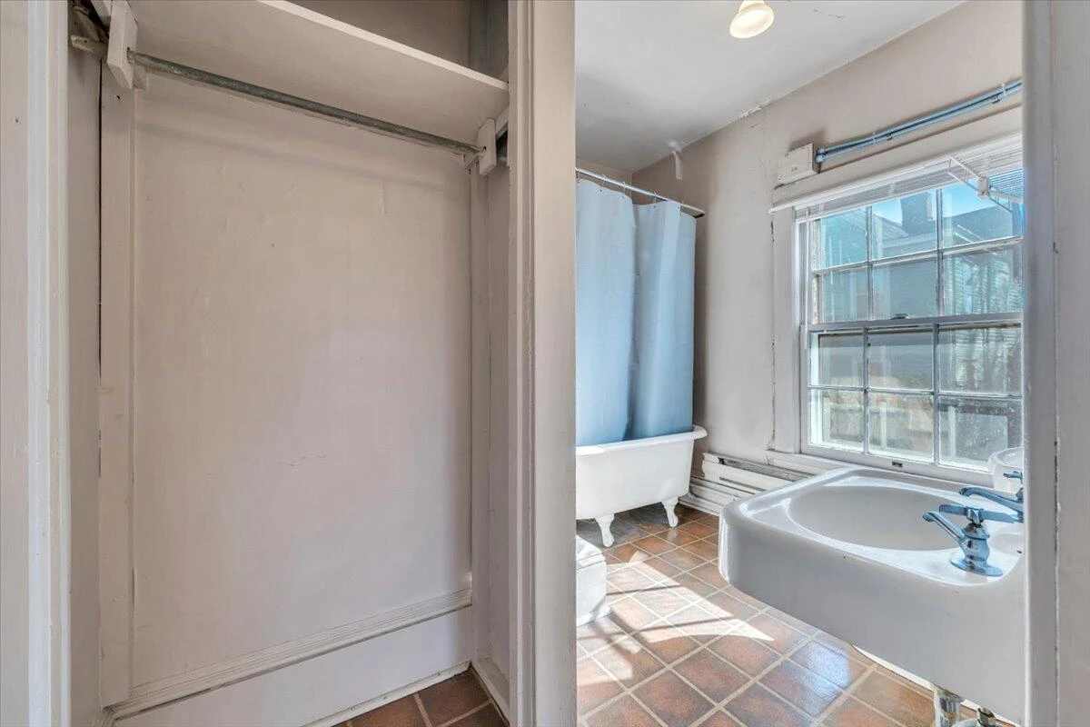 415 Allison AVE SW - Photo 81