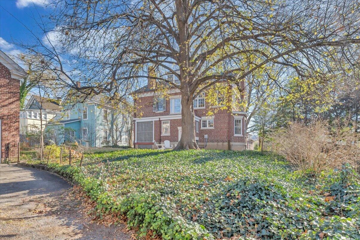 415 Allison AVE SW - Photo 91