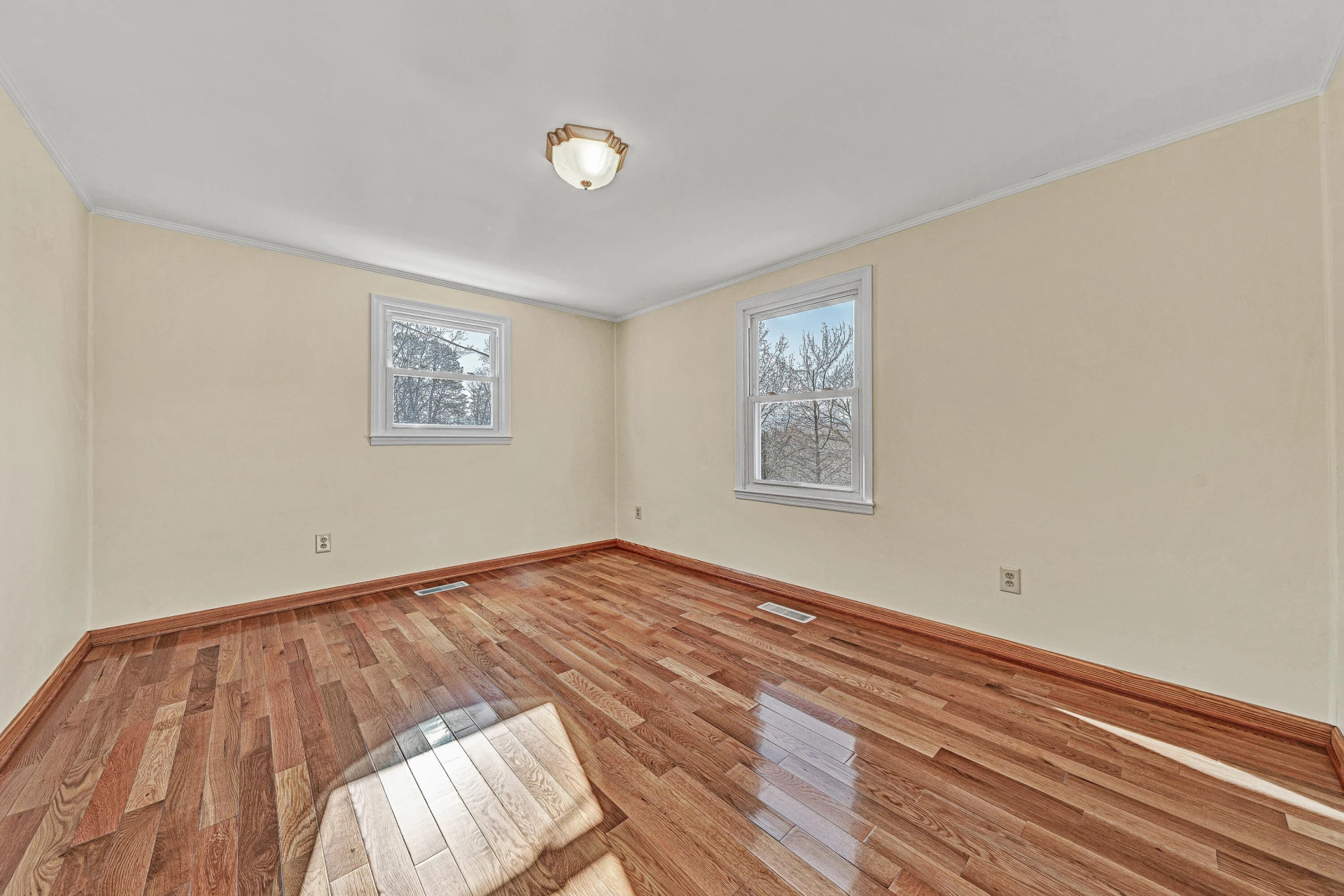 4437 Daugherty RD - Photo 12