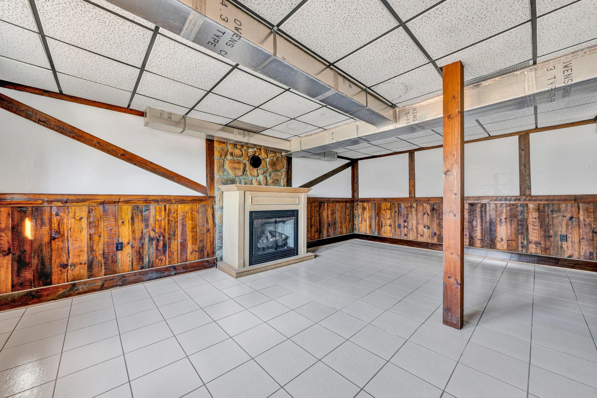4437 Daugherty RD - Photo 17