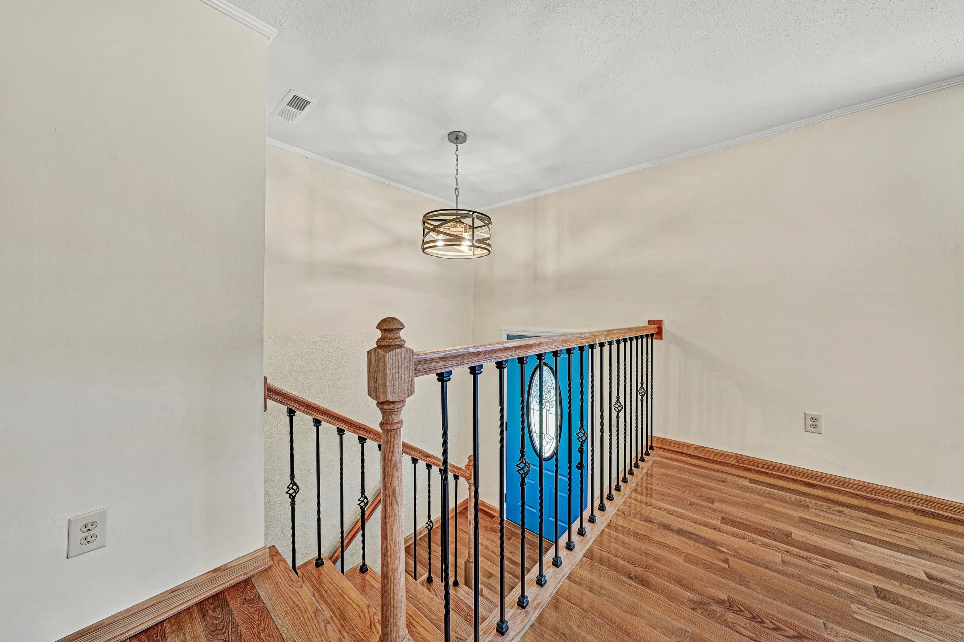 4437 Daugherty RD - Photo 3