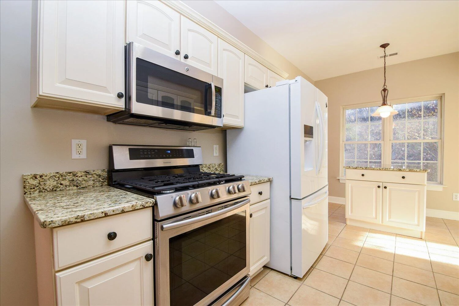 2271 Countryside RD NW - Photo 8