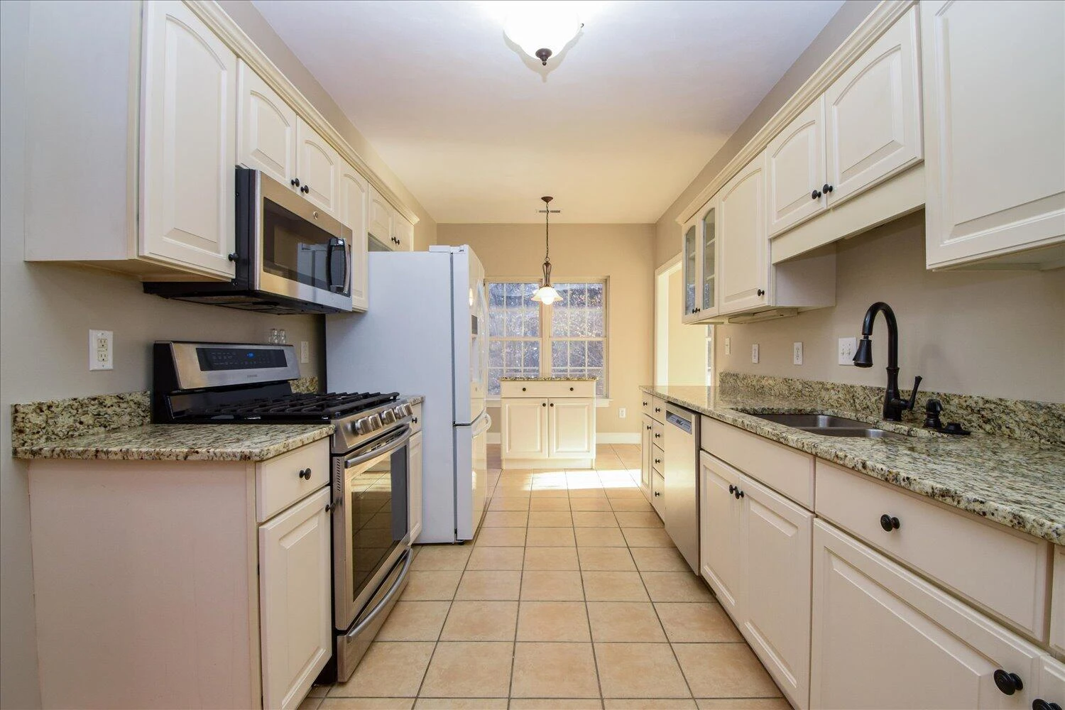 2271 Countryside RD NW - Photo 9