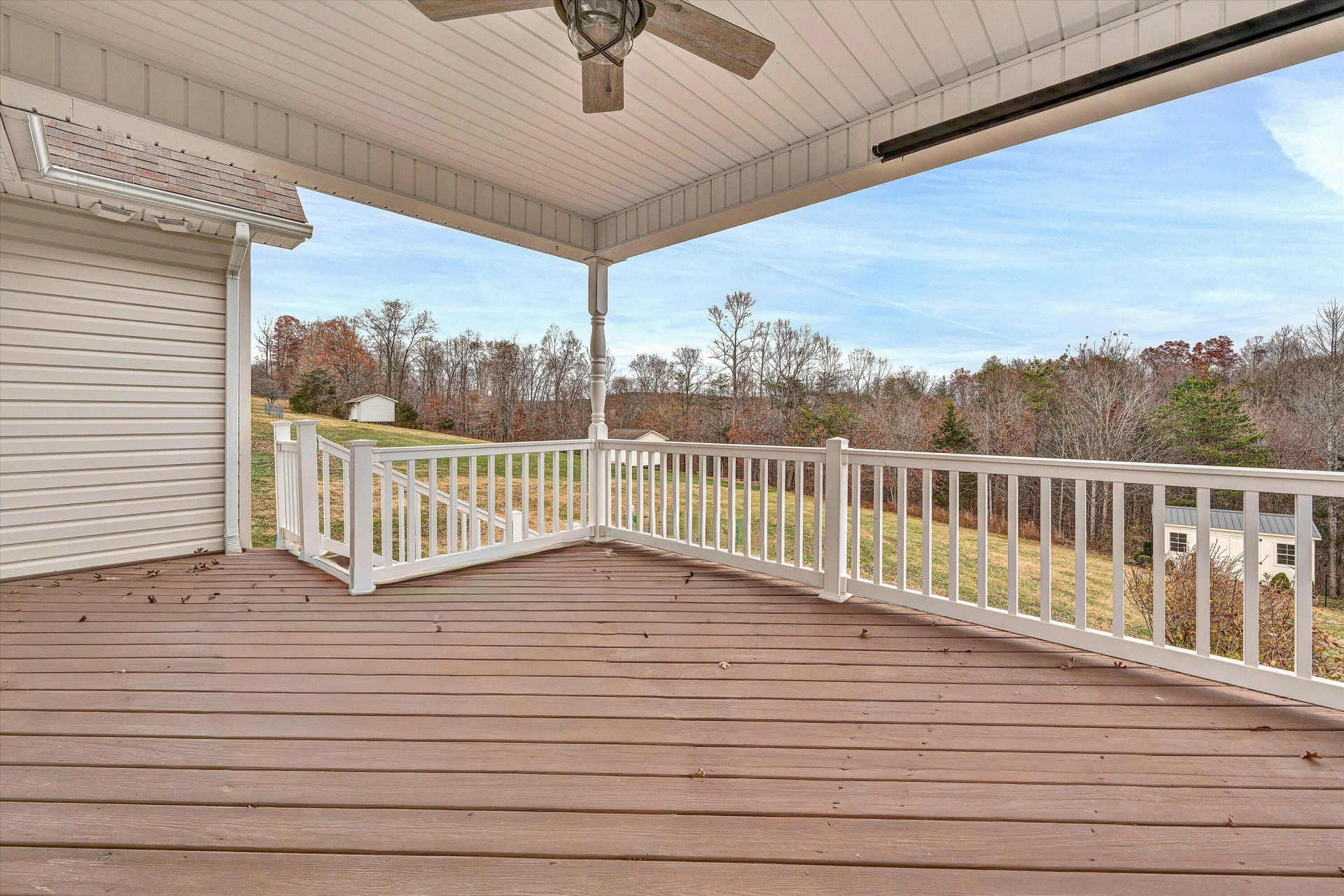 8540 Goodview RD - Photo 28