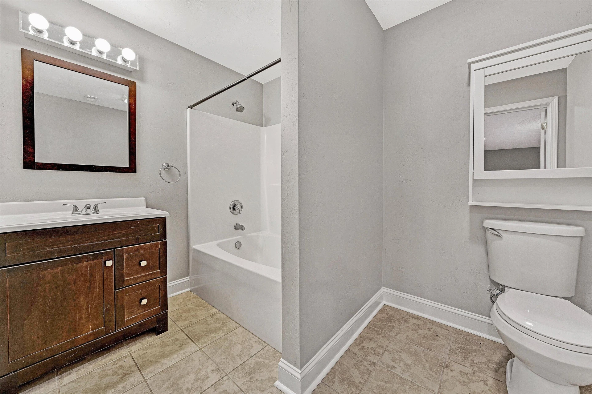 8540 Goodview RD - Photo 32