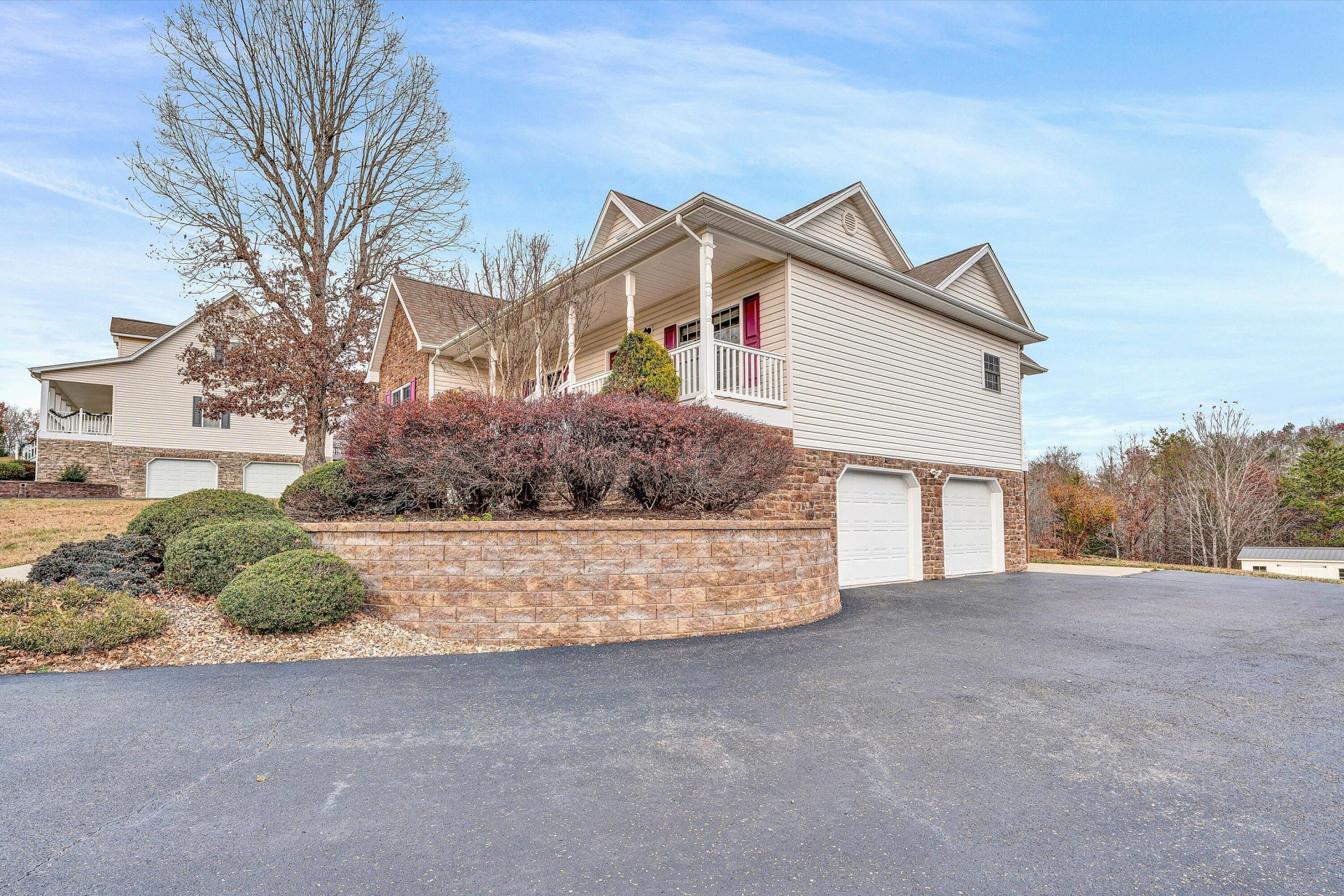8540 Goodview RD - Photo 37