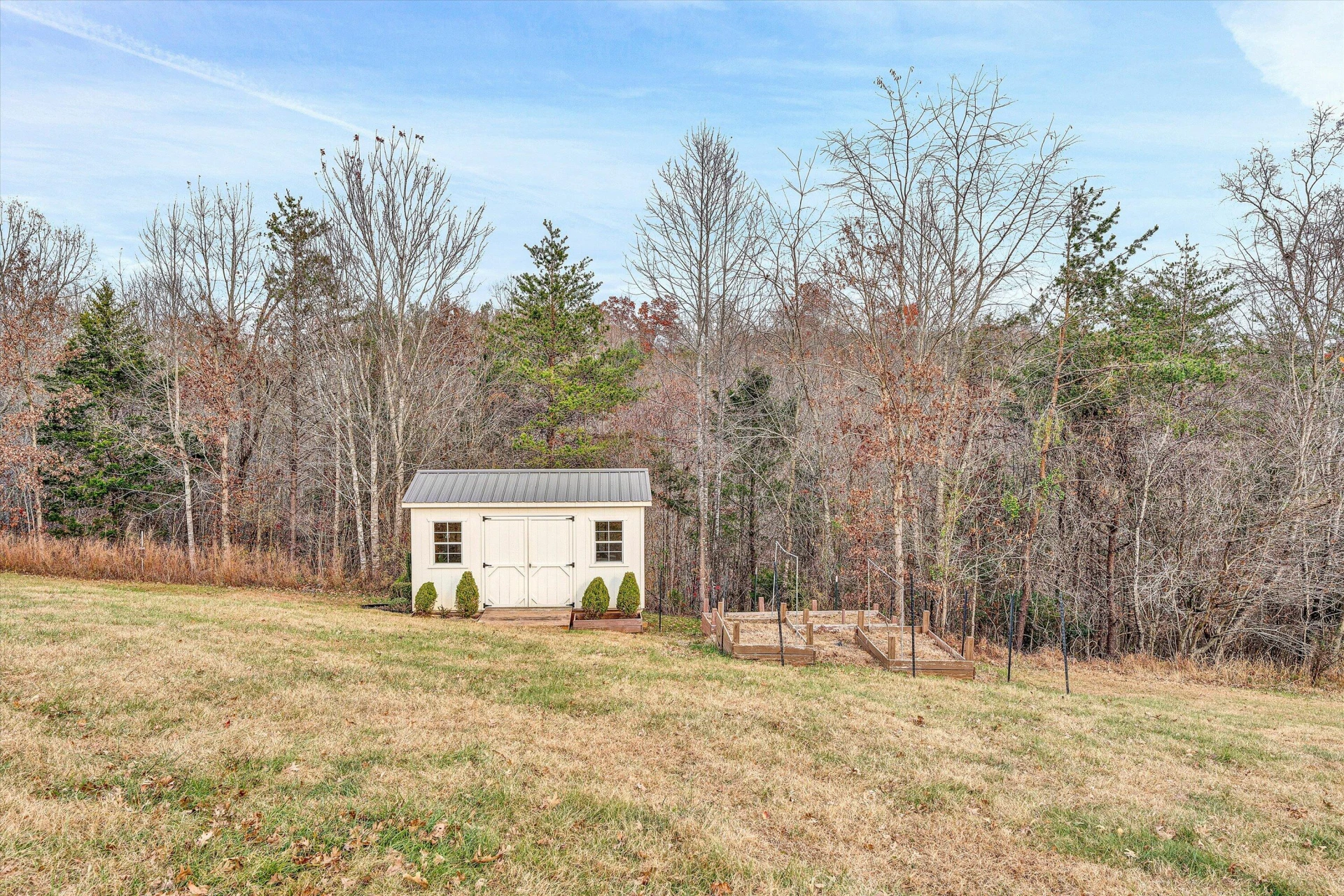 8540 Goodview RD - Photo 40