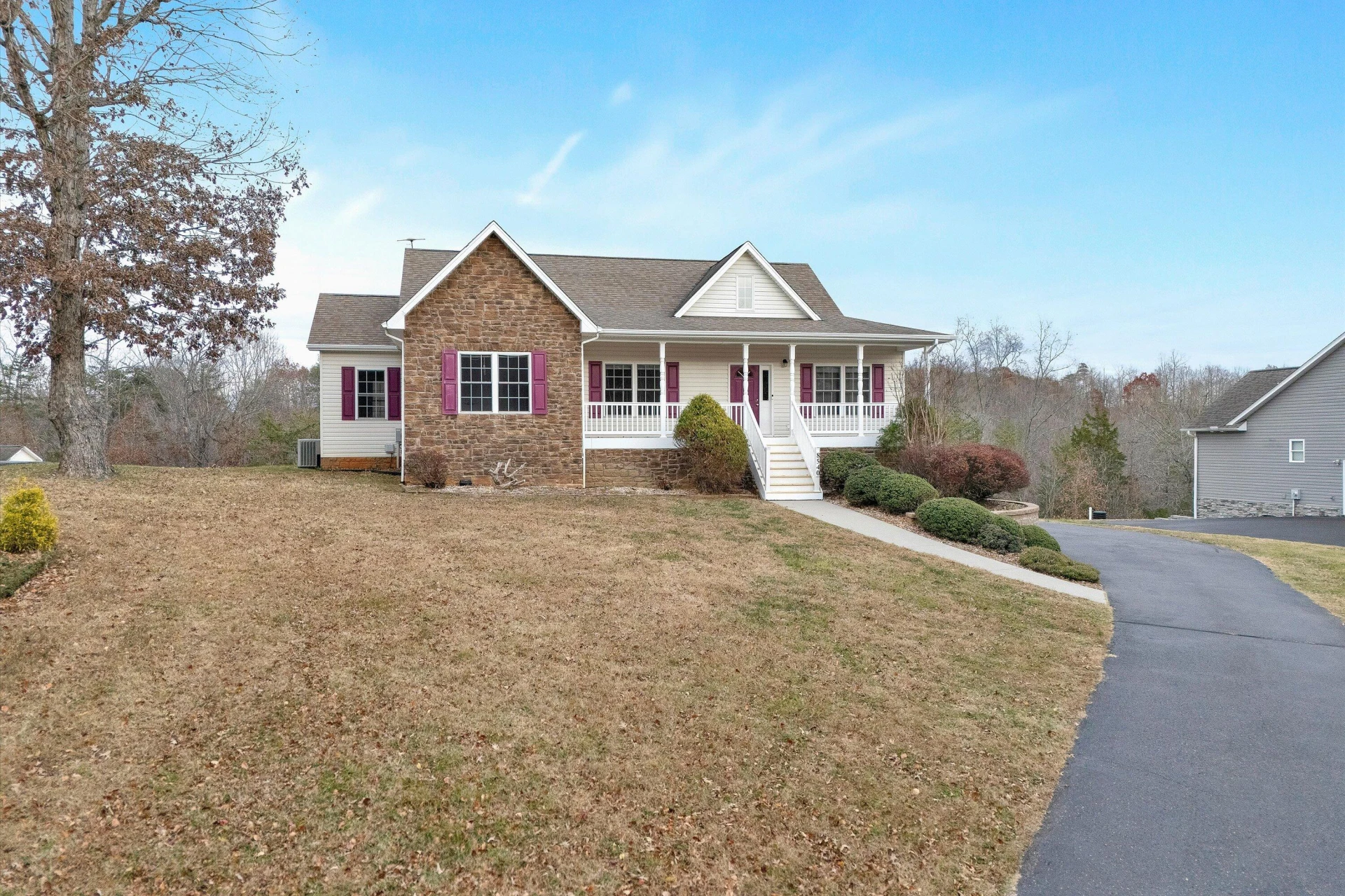 8540 Goodview RD - Photo 7