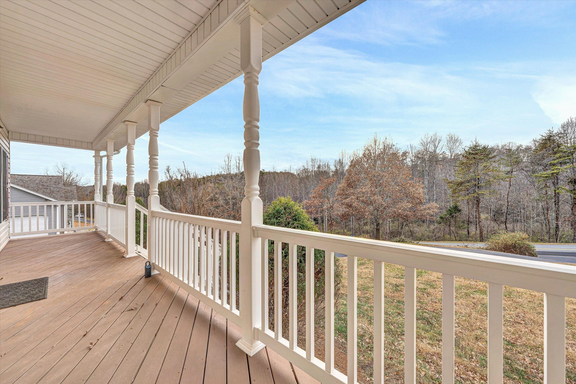 8540 Goodview RD - Photo 8