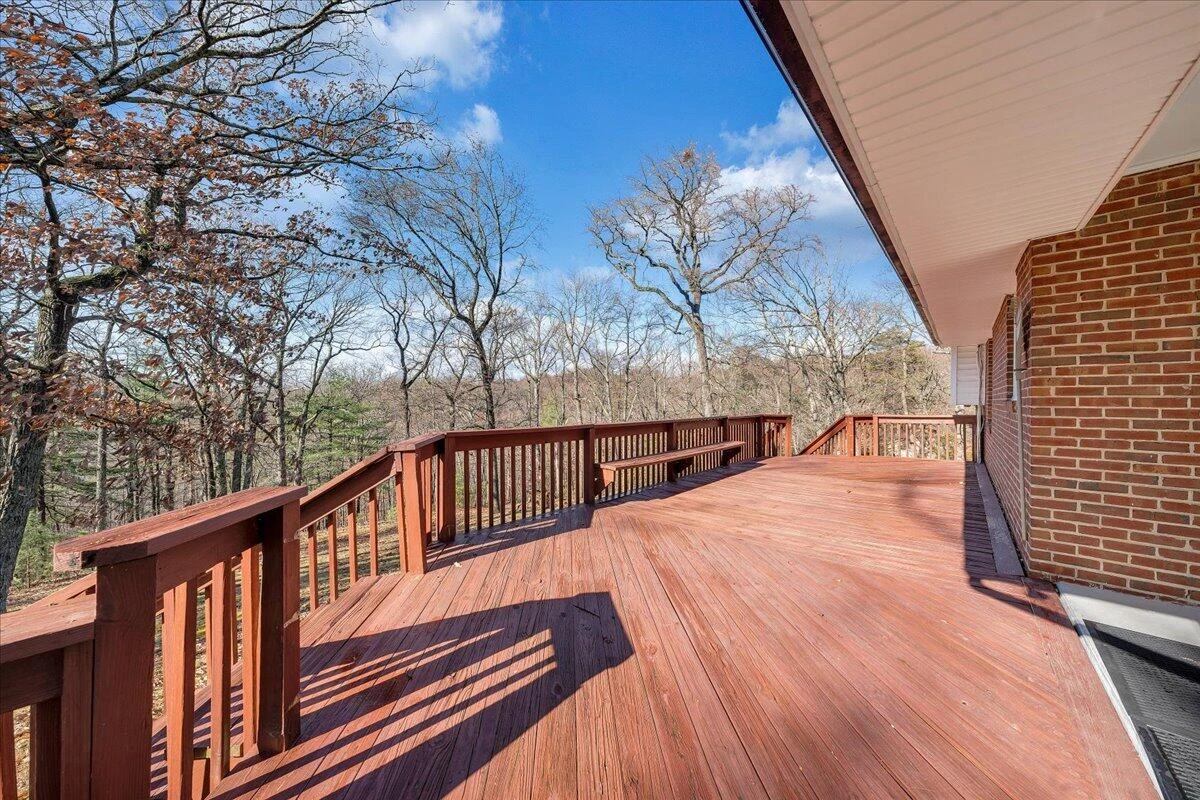 222 N Oakwood RD - Photo 23