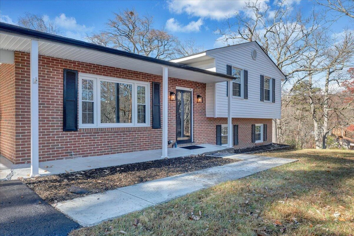 222 N Oakwood RD - Photo 27