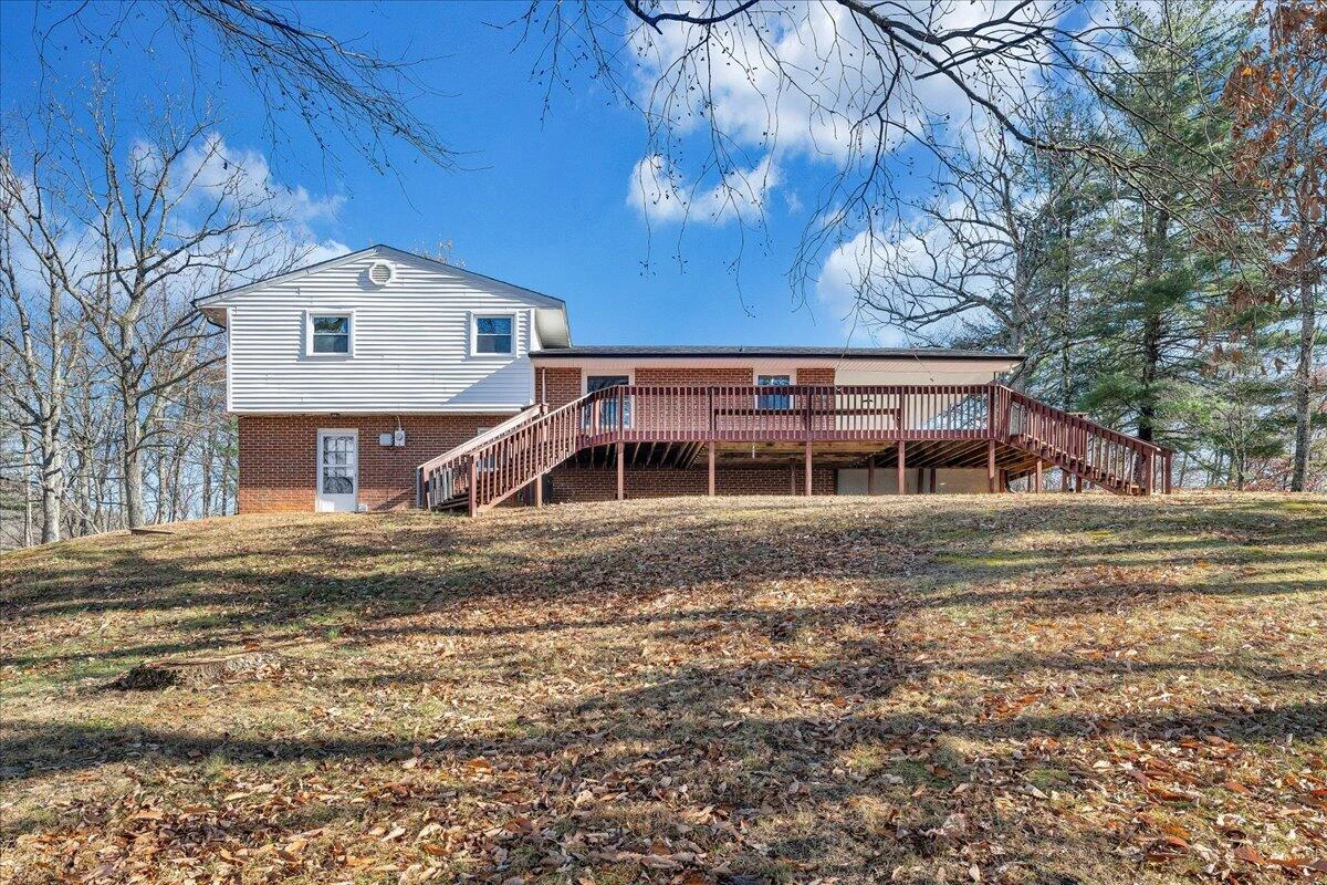 222 N Oakwood RD - Photo 33