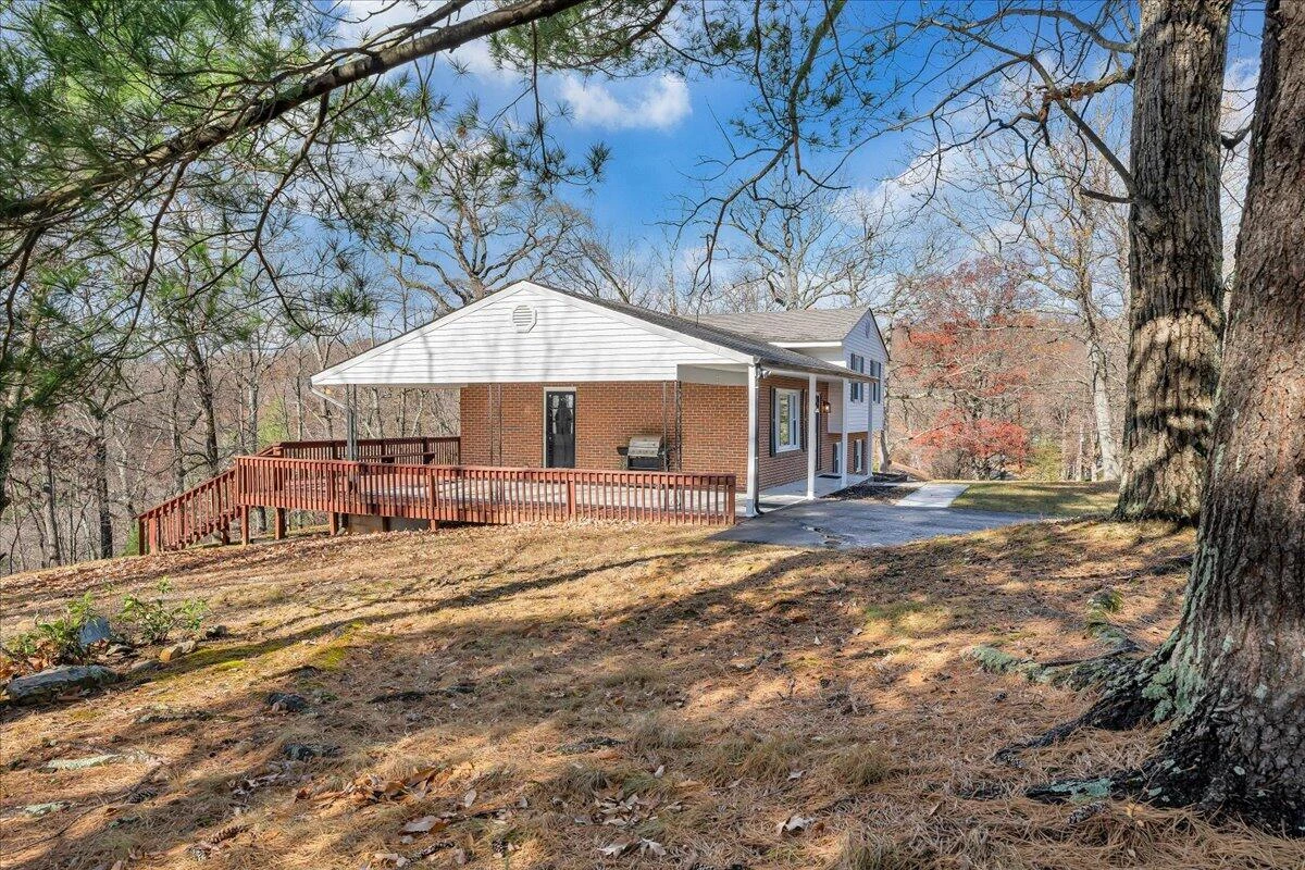 222 N Oakwood RD - Photo 38