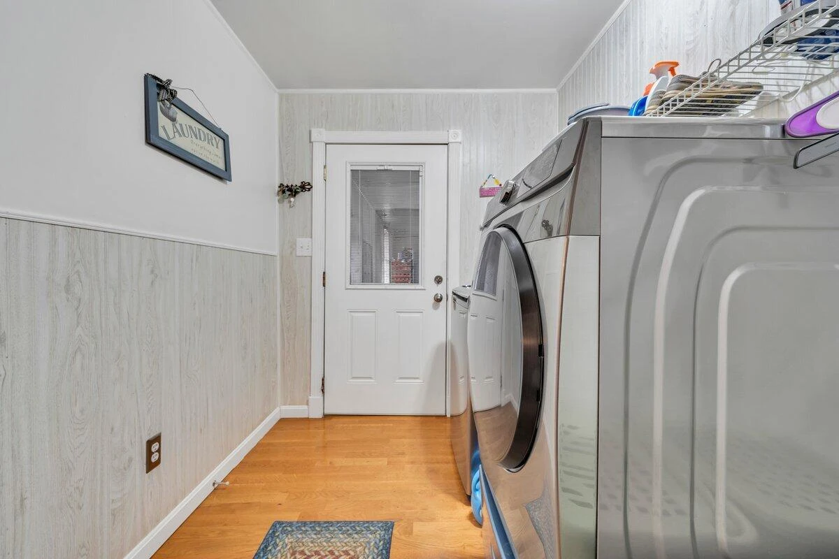 2414 Mayfield DR - Photo 18