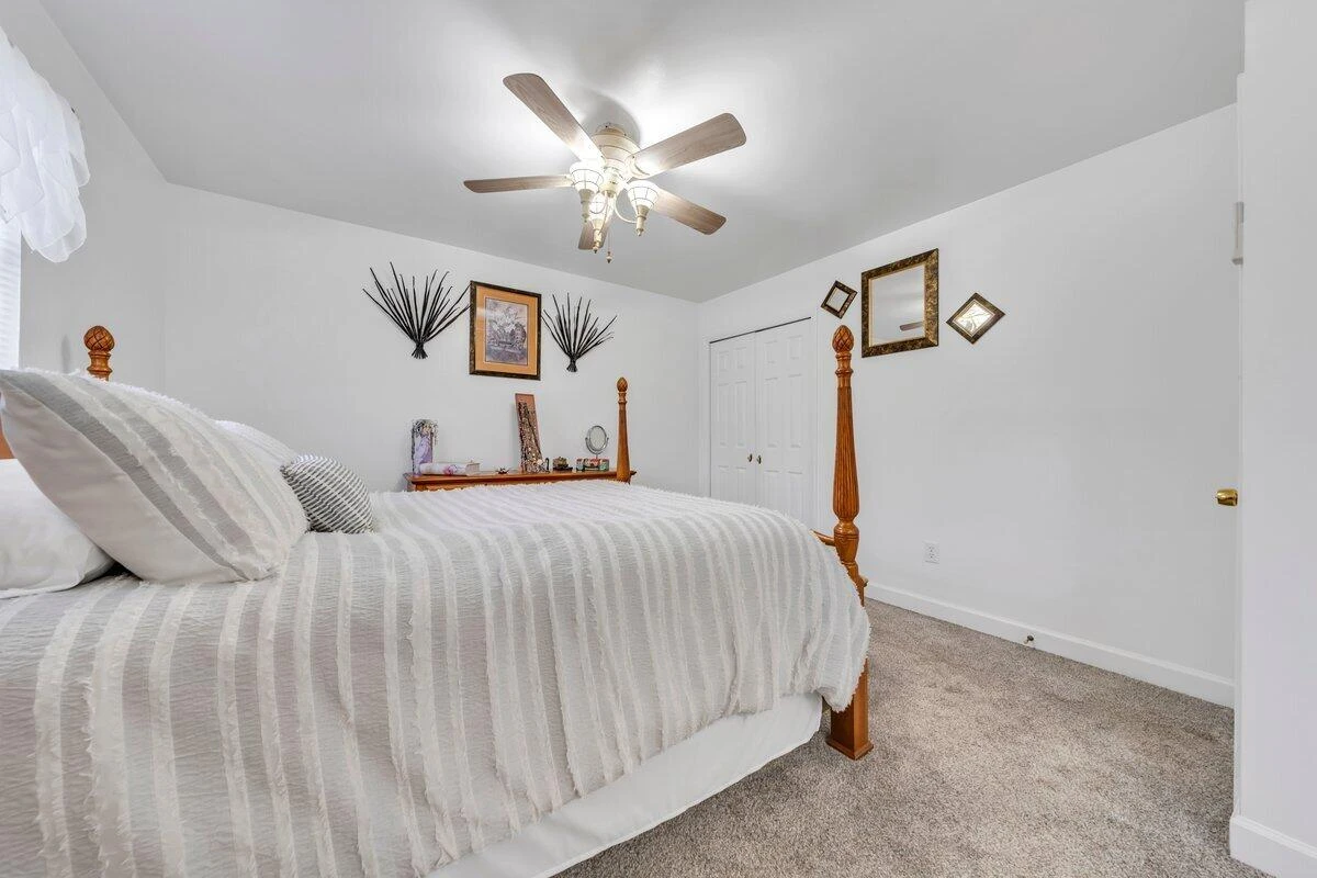 2414 Mayfield DR - Photo 28