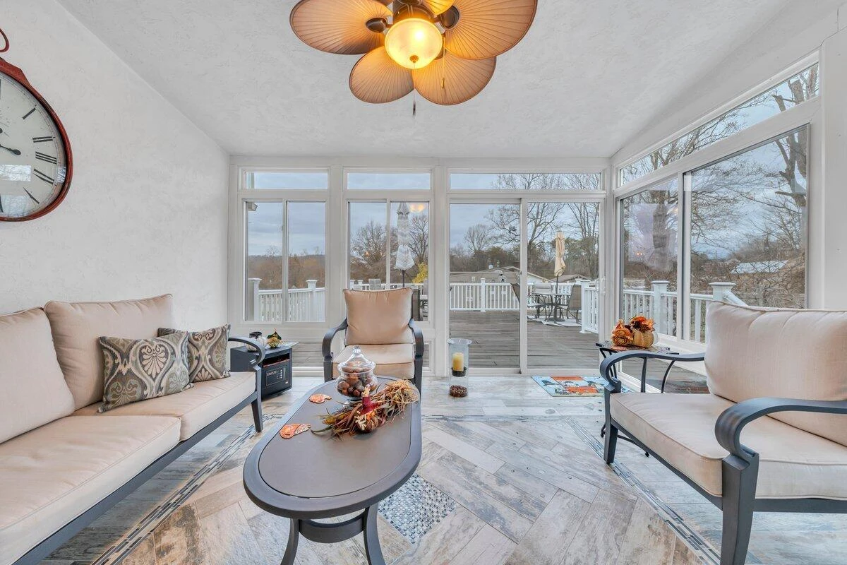 2414 Mayfield DR - Photo 32