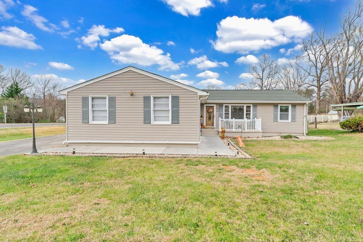 2414 Mayfield DR - Photo 45