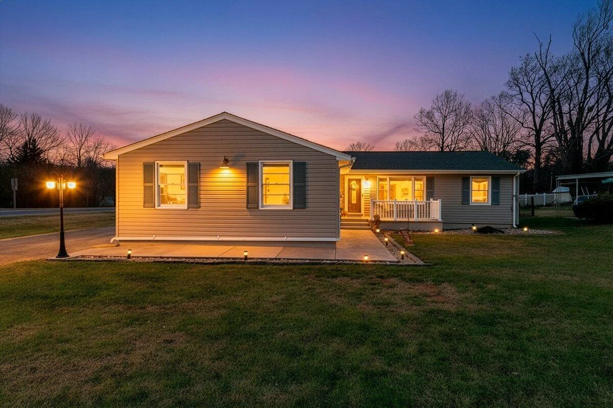 2414 Mayfield DR - Photo 46