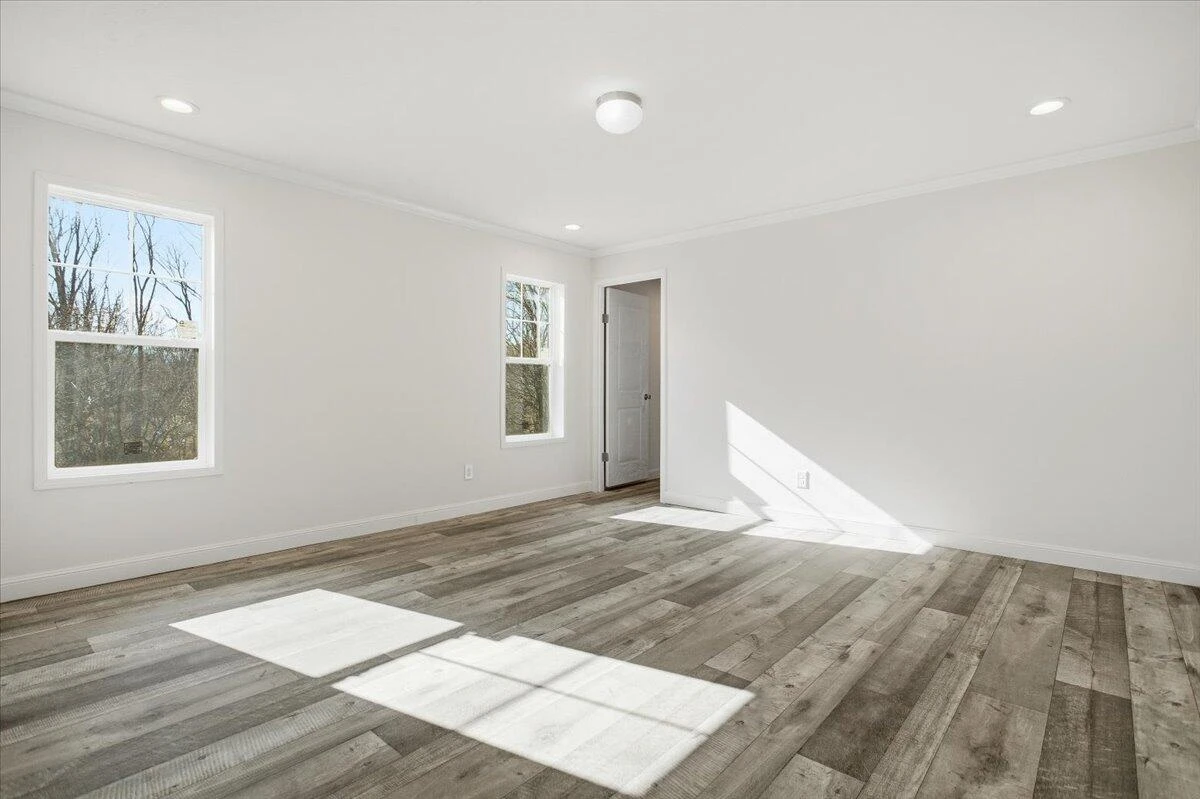 101 Rolling Meadow DR - Photo 16