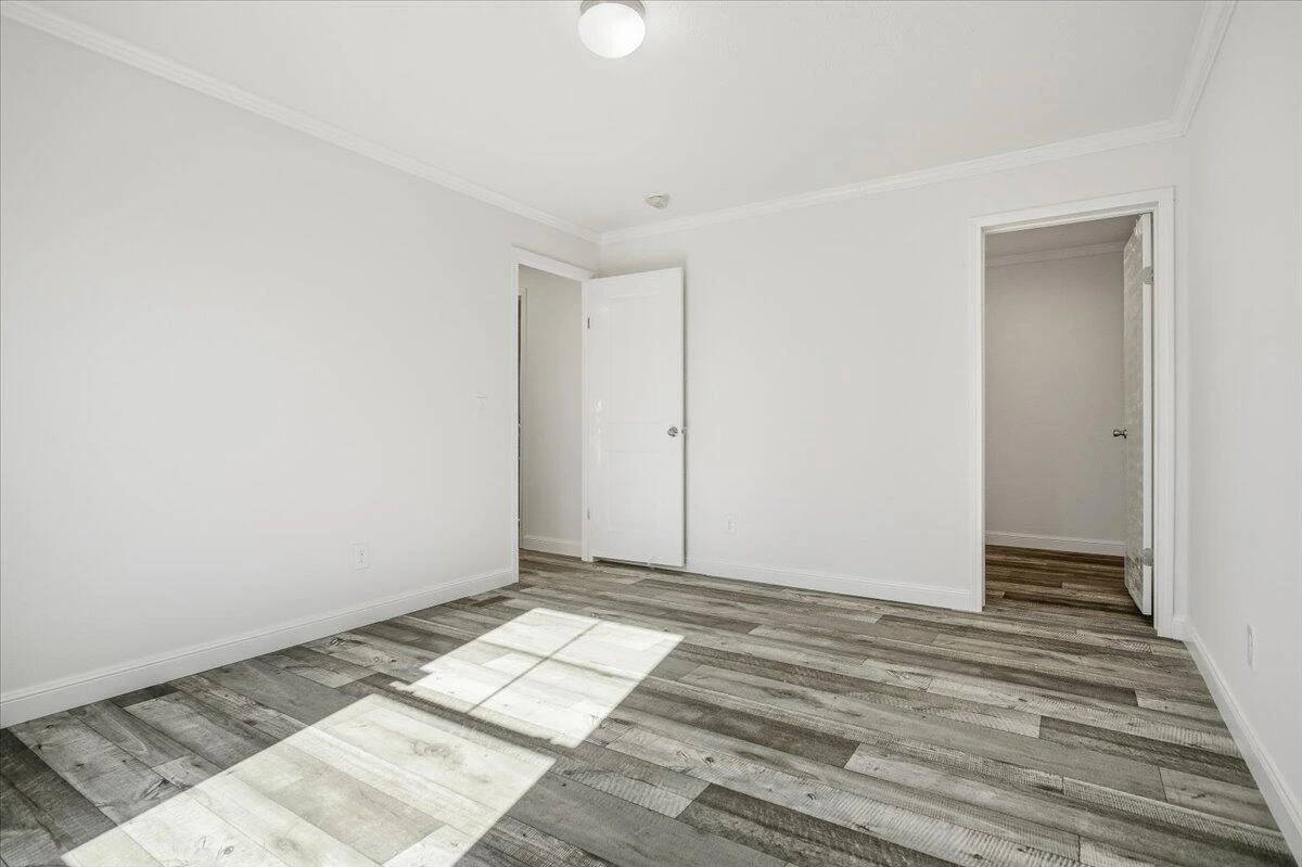 101 Rolling Meadow DR - Photo 21